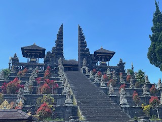 ブサキ寺院