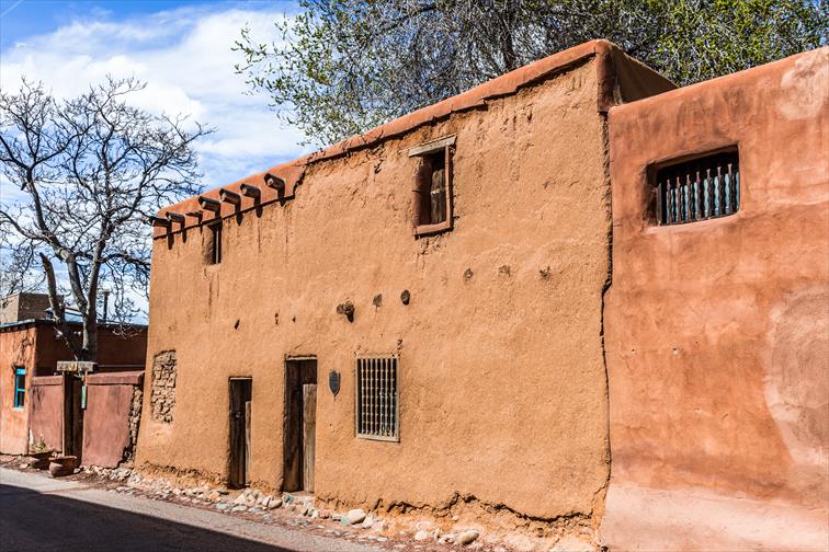 ニューメキシコ州・サンタフェに行こう！異国情緒あふれる芸術の街の