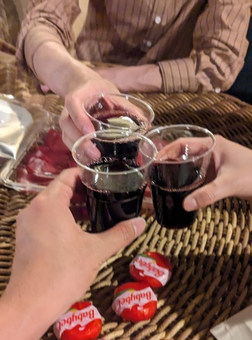 夜はホテルのテラスで飲み直し♩