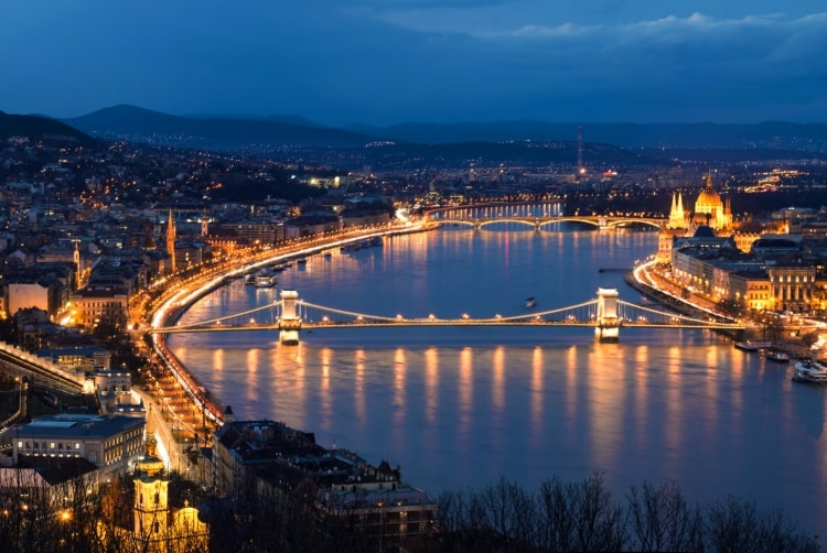 ハンガリー旅行なら「ヒルトン ブダペスト」がおすすめ！美しい眺望に感動間違いなし | Edgy Travel